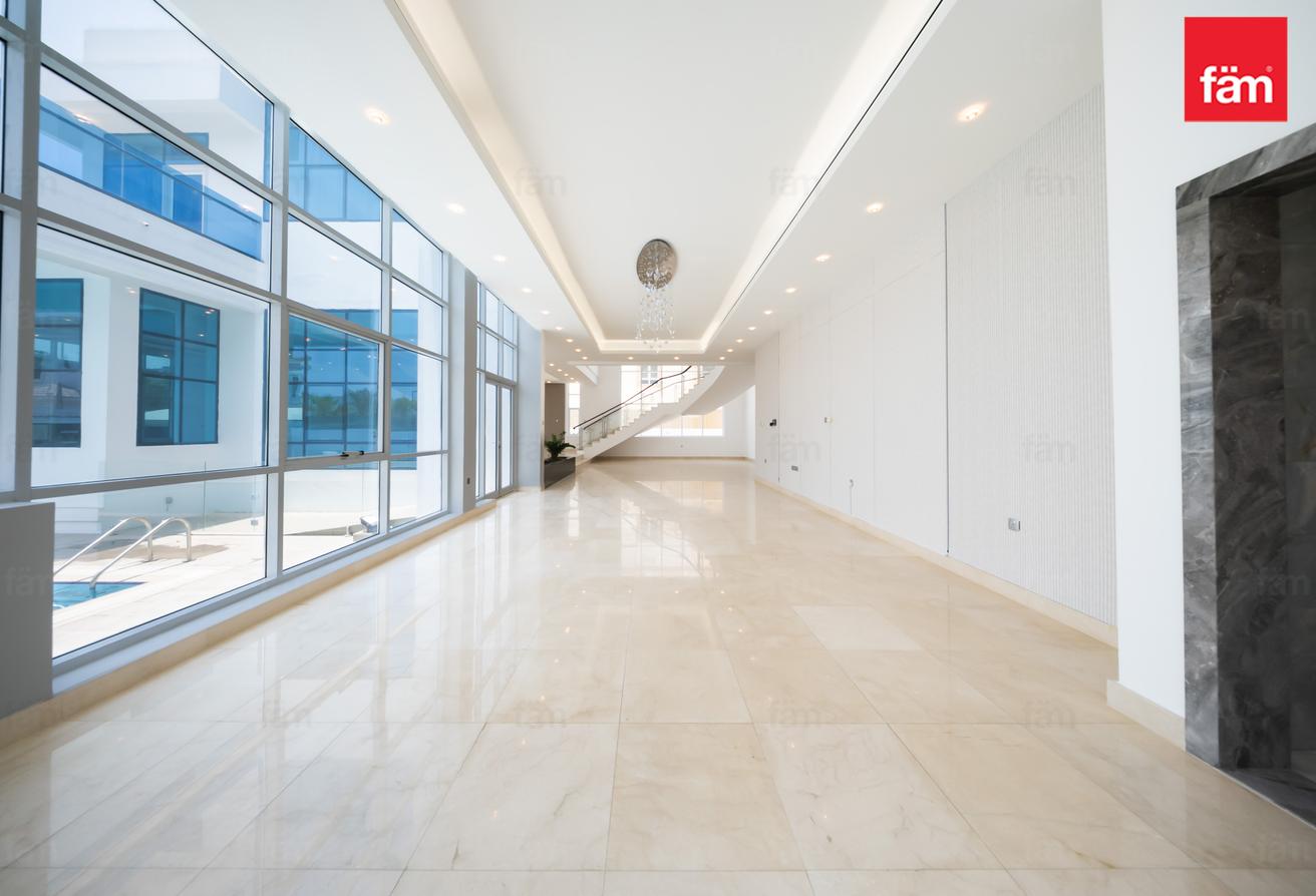 Suburban villa for family, easy access to the city photo 7