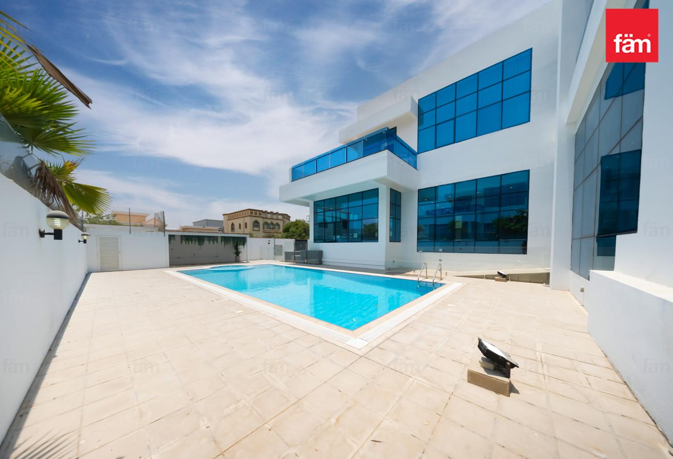 Suburban villa for family, easy access to the city photo 17