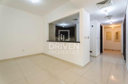 Apartment - 2 Bedrooms - 3 Bathrooms for rent in Al Maha Tower - Marina Square - Al Reem Island - Abu Dhabi