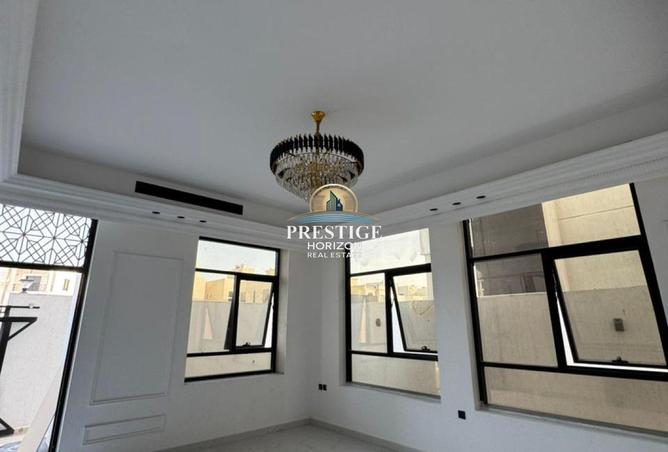 92704181 - صورة العقار 3