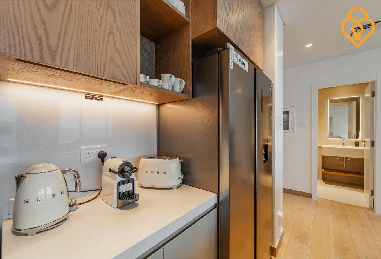 Luxury 3 BR Apt, Amazing Water Views in Jumeirah photo 14
