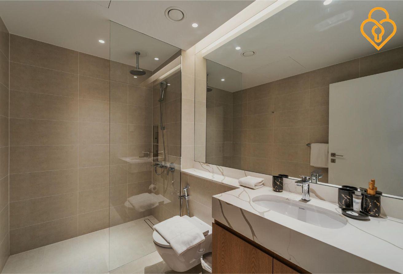 Luxury 3 BR Apt, Amazing Water Views in Jumeirah photo 15
