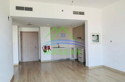 Apartment - 1 Bedroom - 1 Bathroom for rent in Waters Edge - Yas Island - Abu Dhabi