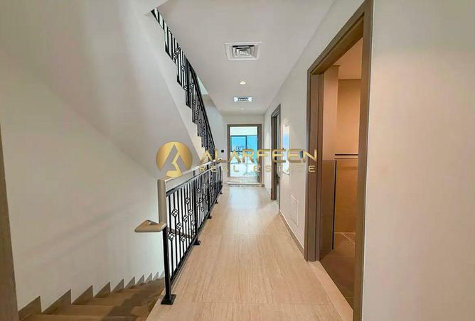104675371 - Property Image 3