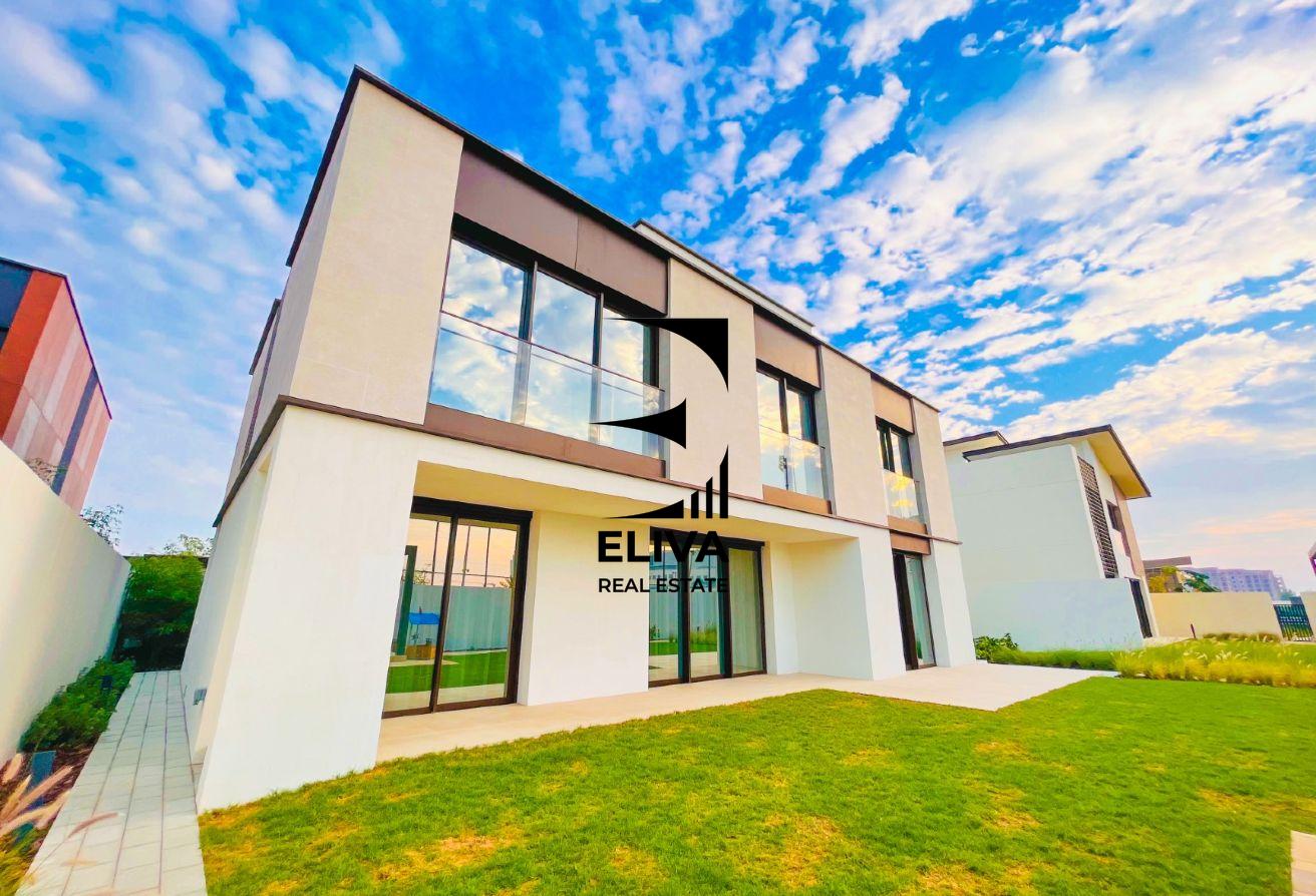 Luxurious 5BR | Single Row | Gated Community