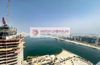 Apartment - 1 Bedroom - 1 Bathroom for sale in Palace Beach Residence Tower 2 - Palace Beach Residence - EMAAR Beachfront - Dubai Harbour - Dubai