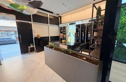 Shop - Studio - 1 Bathroom for rent in Muweileh Community - Muwaileh Commercial - Sharjah