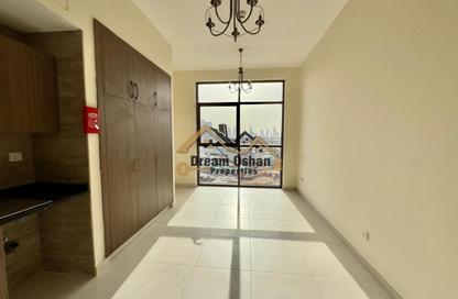 Apartment - Studio - 1 for rent in Rose Building - Al Jaddaf - Dubai