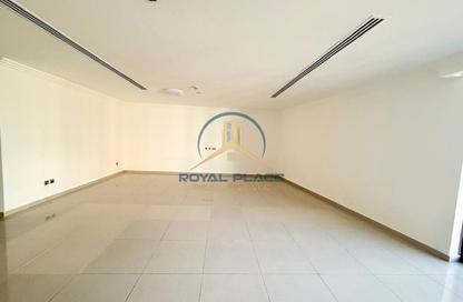 Apartment - 3 Bedrooms - 4 Bathrooms for rent in Al Reffa - Al Raffa - Bur Dubai - Dubai