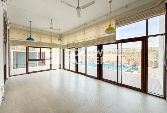 94006192 - Property Image 2