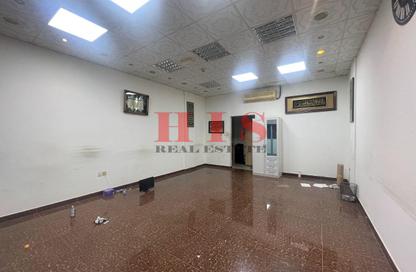 Shop - Studio - 1 Bathroom for rent in Building O06 - Persia Cluster - International City - Dubai