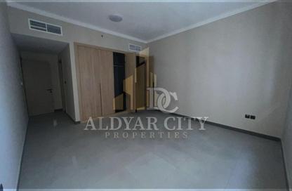 Apartment - 3 Bedrooms - 4 Bathrooms for rent in Geepas Building 5 - Al Bustan - Ajman