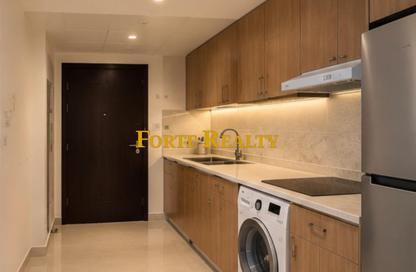 Apartment - 1 - 1 for rent in New Dubai Gate 1 - JLT Cluster Q - Jumeirah Lake Towers - Dubai