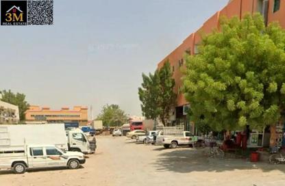 متجر - استوديو - 8 حمامات للبيع في المنطقة الصناعية الجديدة - عجمان