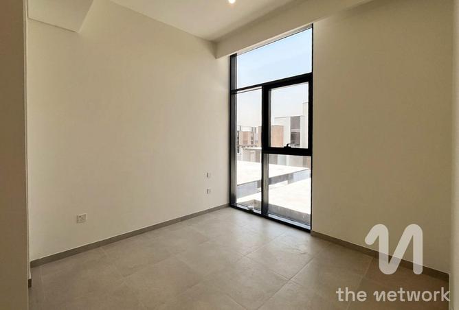 104686240 - Property Image 2