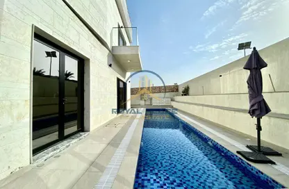 فيلا - 5 غرف نوم - 8 حمامات للايجار في غرب الفرجان - الفرجان - دبي