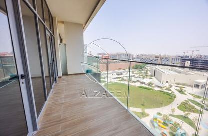 Apartment - 2 - 2 for sale in Oasis 1 - Oasis Residences - Masdar City - Abu Dhabi