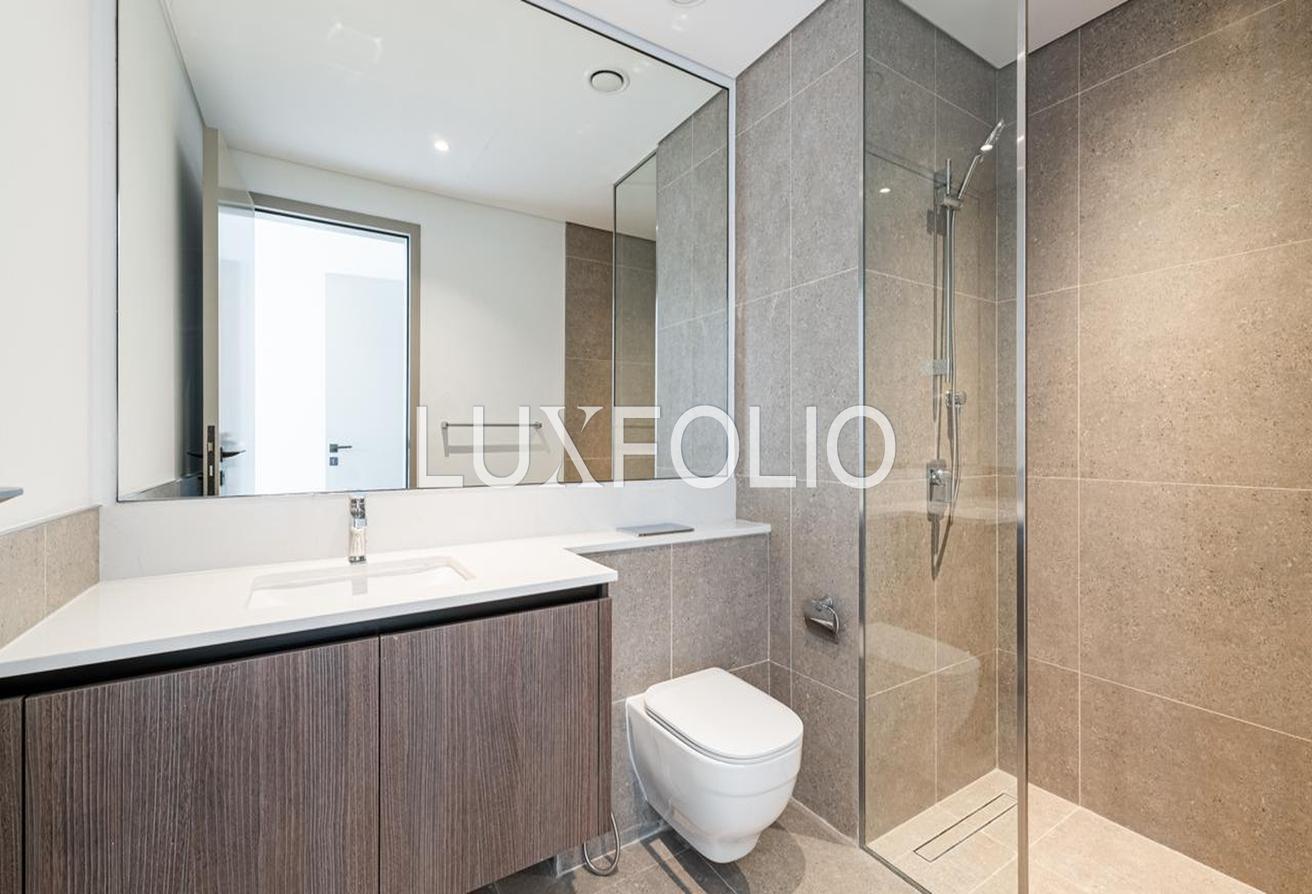 Exclusive | Green Belt | Closed Kitchen photo 8