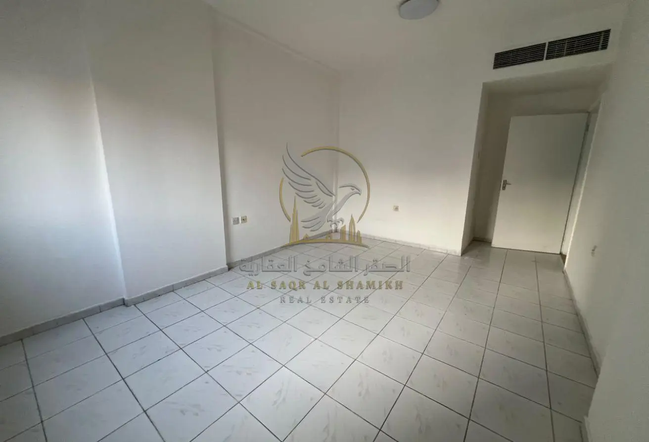 160110309 - Property Main Image
