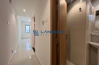 Apartment - Studio - 1 for rent in Rashed Ali Rashed Almazrouei Building - Al Souk Al Kabeer - Bur Dubai - Dubai Apartment - Studio - 1 for rent in Rashed Ali Rashed Almazrouei Building - Al Souk Al Kabeer - Bur Dubai - Dubai