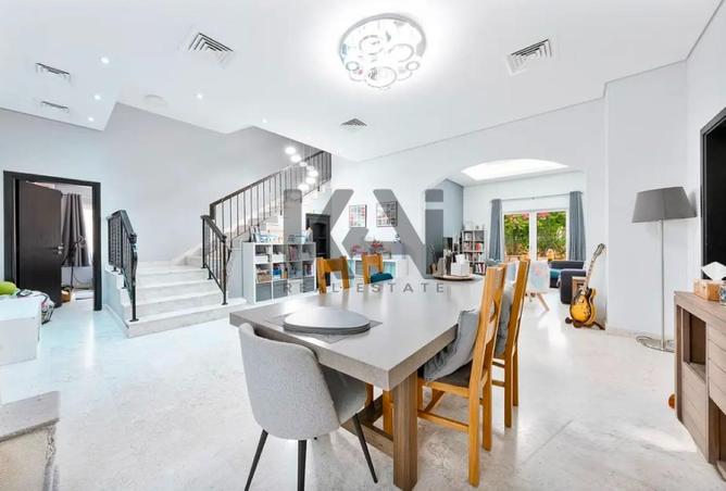 101258302 - Property Image 2