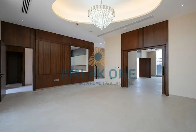152355115 - Property Image 2