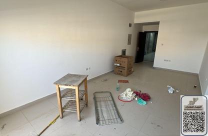 Apartment - 2 Bedrooms - 3 Bathrooms for rent in Al Mowaihat 3 - Al Mowaihat - Ajman