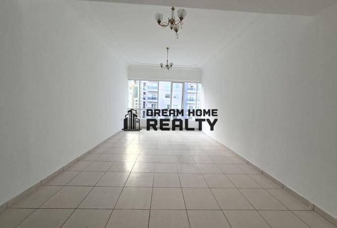 82801537 - Property Main Image