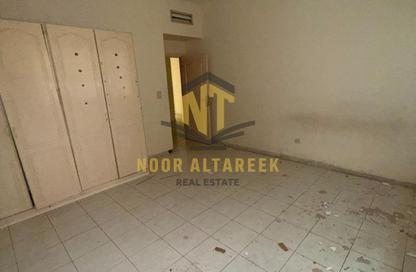 Apartment - 4 Bedrooms - 4 Bathrooms for rent in Al Majaz 2 - Al Majaz - Sharjah Apartment - 4 Bedrooms - 4 Bathrooms for rent in Al Majaz 2 - Al Majaz - Sharjah