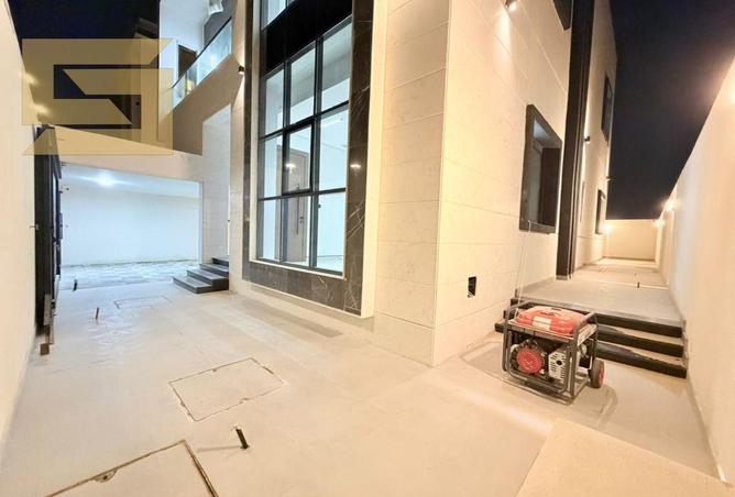 69507569 - Property Image 3