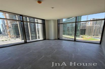 Apartment - Studio - 1 Bathroom for rent in Peninsula Two - Peninsula - Business Bay - Dubai