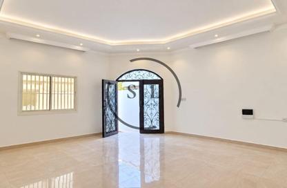 Villa - 3 - 3 for rent in Al Barsha 2 - Al Barsha - Dubai Villa - 3 - 3 for rent in Al Barsha 2 - Al Barsha - Dubai