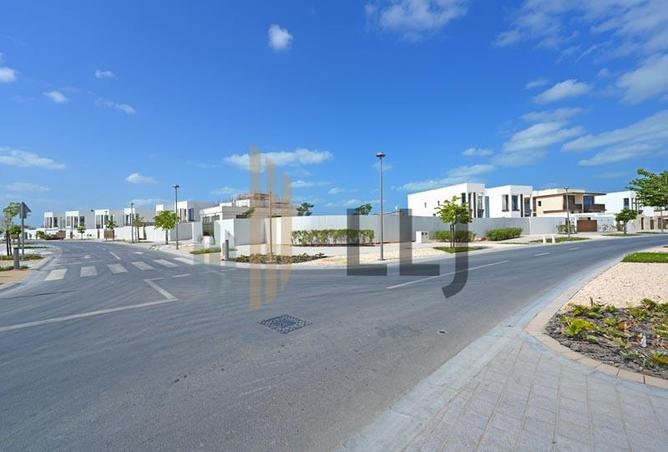 87889480 - Property Main Image