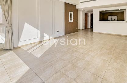 Apartment - 2 Bedrooms - 3 Bathrooms for rent in Marina Residences 6 - Marina Residences - Palm Jumeirah - Dubai