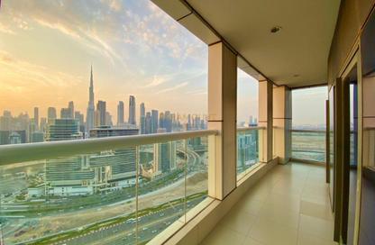Apartment - 1 Bedroom - 2 Bathrooms for rent in Tower B - Damac Towers by Paramount - Business Bay - Dubai