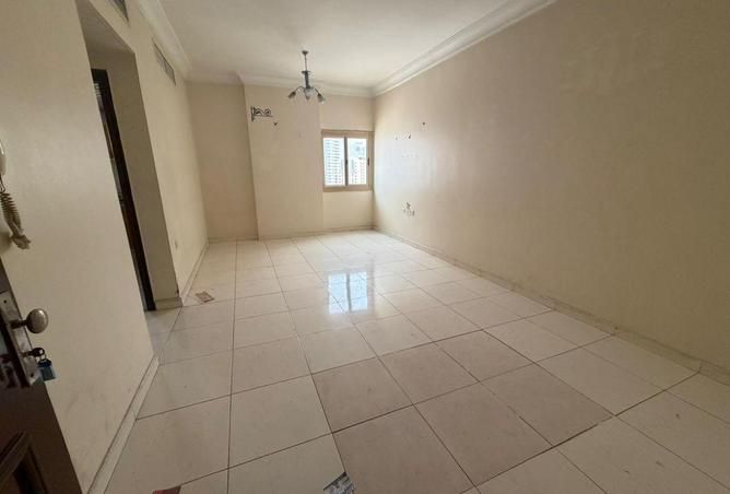 73841261 - Property Main Image