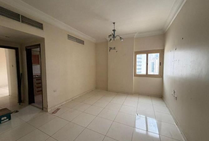 73841261 - Property Image 2