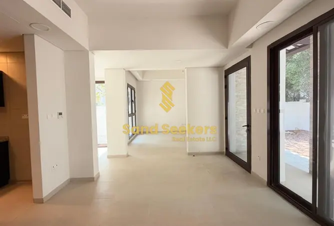 160100341 - Property Image 2