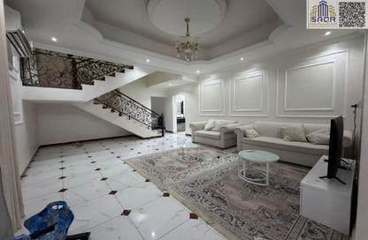 Villa - 5 Bedrooms - 7 Bathrooms for sale in Al Mowaihat 2 - Al Mowaihat - Ajman