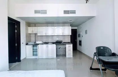 Apartment - 1 Bathroom for rent in Fire Station Road - Muwaileh - Sharjah