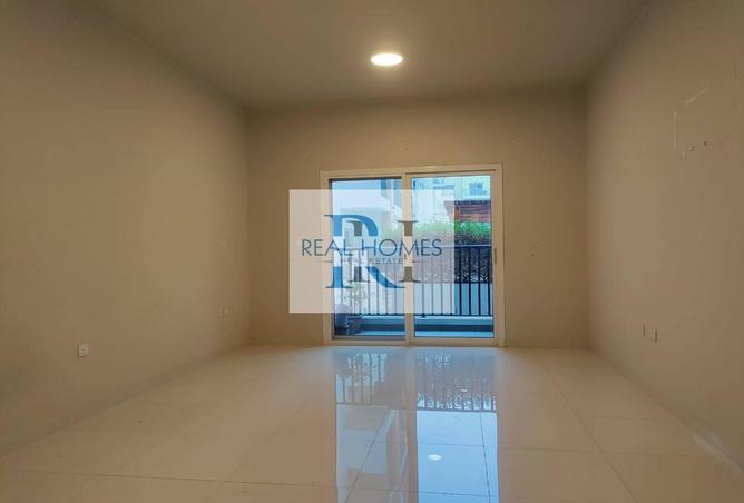 67453118 - Property Image 3