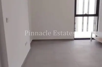 شقة - غرفة نوم - 2 حمامات للايجار في ذا لينك - إيست فييليدج - الجادة - الشارقة