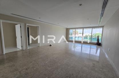 Villa - 5 Bedrooms - 6 Bathrooms for rent in Jumeirah 1 Villas - Jumeirah 1 - Jumeirah - Dubai