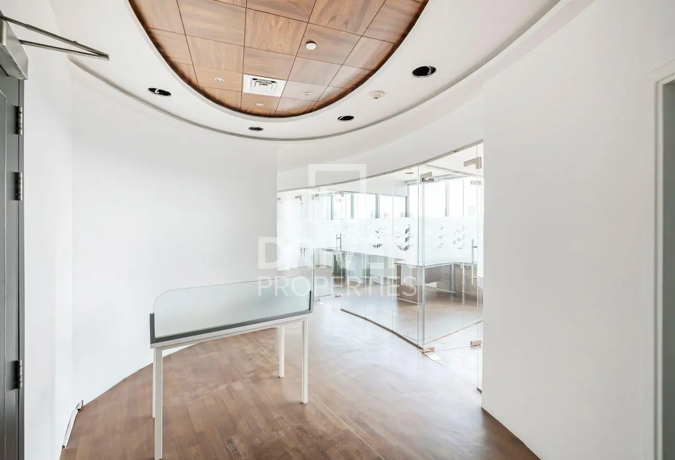 84092610 - Property Main Image
