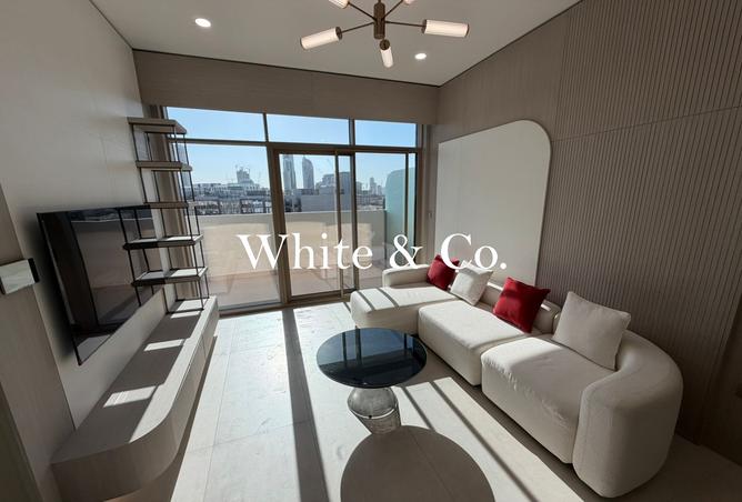 Vacant Now | Imitaz | 1 Bed Corner Unit