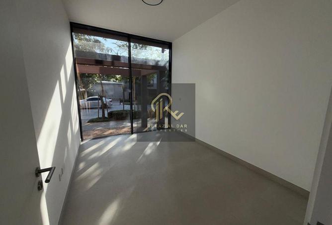 16075390 - Property Image 3