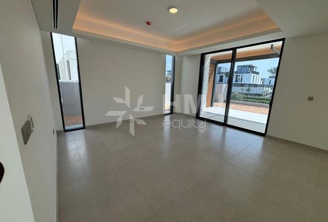 128351414 - Property Image 3