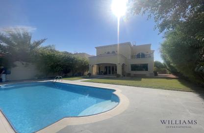 Villa - 4 - 5 for rent in District 4 - Jumeirah Park - Dubai