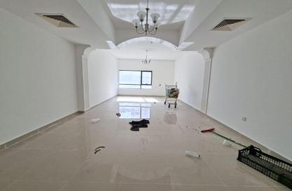 Apartment - 3 Bedrooms - 3 Bathrooms for rent in New Al Taawun Road - Al Taawun - Sharjah Apartment - 3 Bedrooms - 3 Bathrooms for rent in New Al Taawun Road - Al Taawun - Sharjah