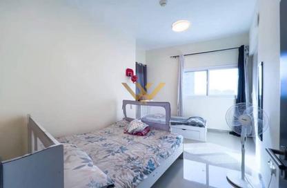 شقة - 2 - 3 للبيع في برج يونى استايت الرياضية - مدينة دبي الرياضية - دبي شقة - 2 - 3 للبيع في برج يونى استايت الرياضية - مدينة دبي الرياضية - دبي